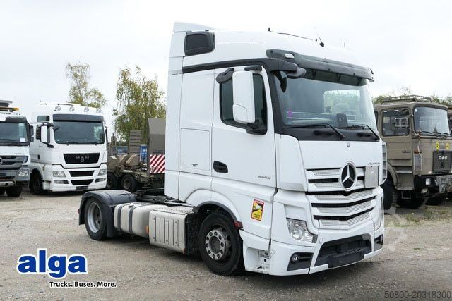 Hazardous materials truck MERCEDES-BENZ 1843 Actros 4x2, Retarder, AC,2x Tank, Lowliner