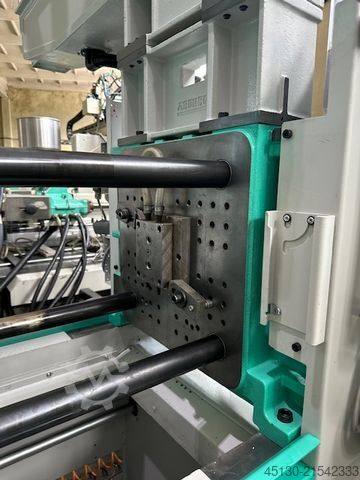 Spritzgießmaschine Arburg 270C 400-70 e²