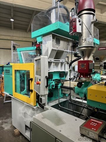 Spritzgießmaschine Arburg 270C 400-70 e²