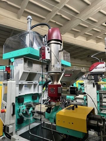 Spritzgießmaschine Arburg 270C 400-70 e²