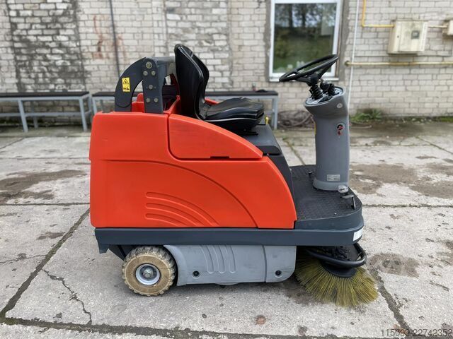 Kehrmaschine Hako Jonas 980 Eh