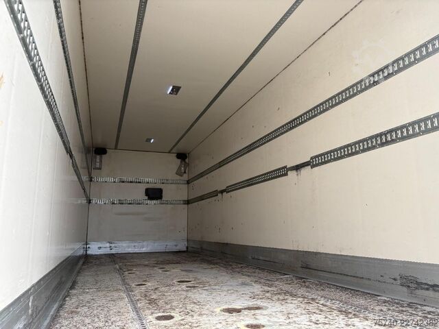 Koffer DAF LF 55.250 + lift + euro 5