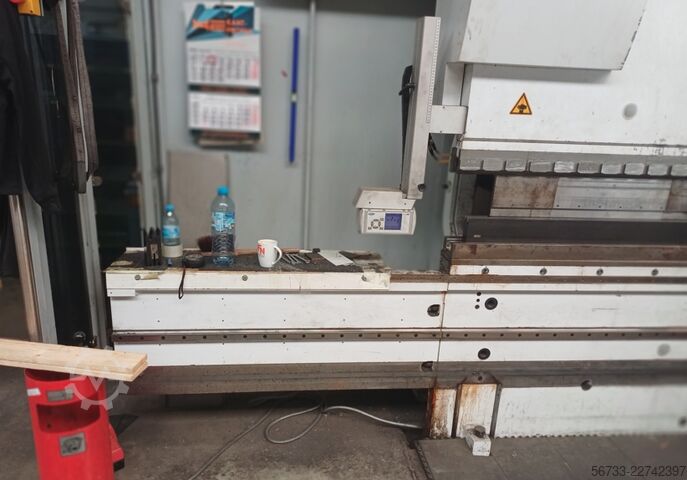 Hydr. Abkantpresse EHT VarioPress 8000 x 300 to