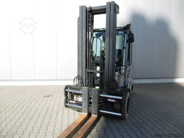 Electric 4-wheel forklift STILL RX 60-50/600 6330