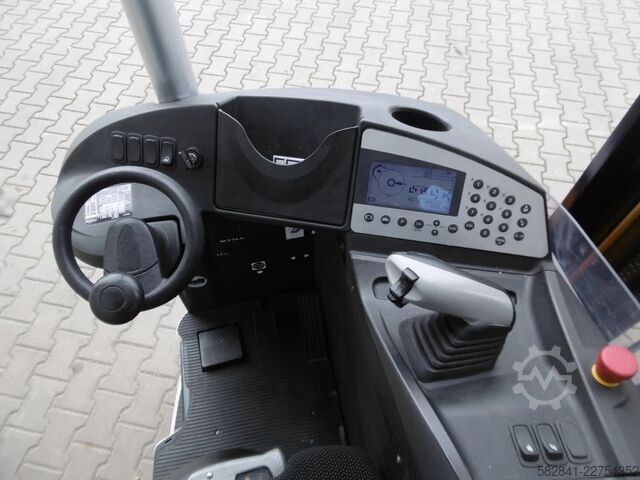 Reach trucks STILL FM-X 17 /Bj.2012