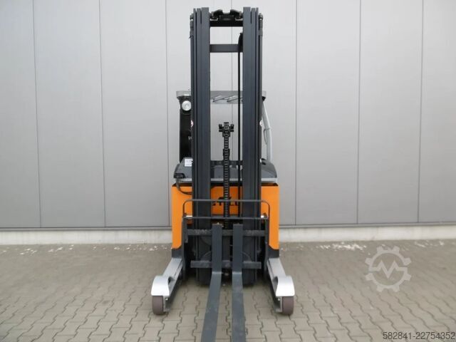 Reach trucks STILL FM-X 17 /Bj.2012