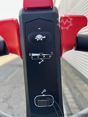 Electric Pallet Truck Noblelift PT E15Q2 Atom