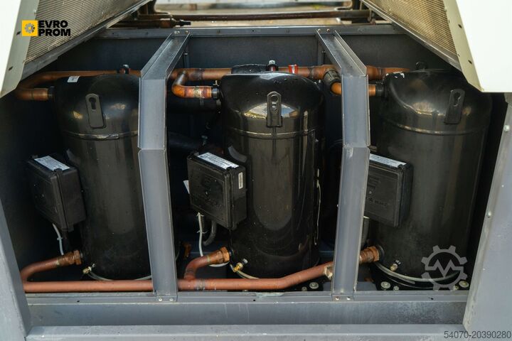 Kühler Used Aircooled chiller CIAT LDH 1800V STD 493 KW. 2011 yom