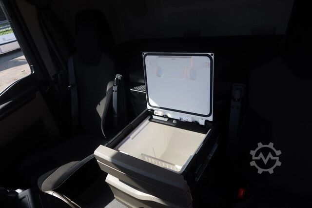 Koffer MAN TGM 18.290 Bakwagen Laadbak + Zijdeuren