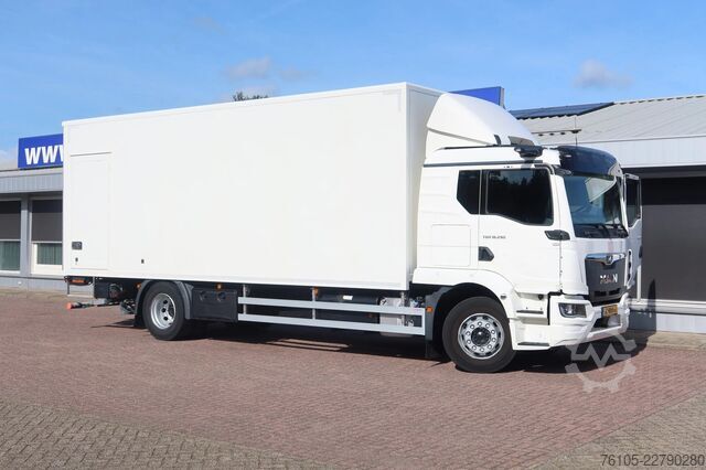 Koffer MAN TGM 18.290 Bakwagen Laadbak + Zijdeuren
