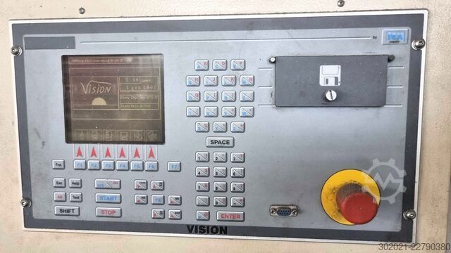4-Achs CNC-Bearbeitungszentrum Fom Industrie Flen