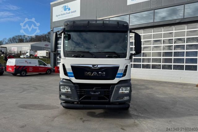 LKW-Fahrgestell MAN TGS 26.500 6x2