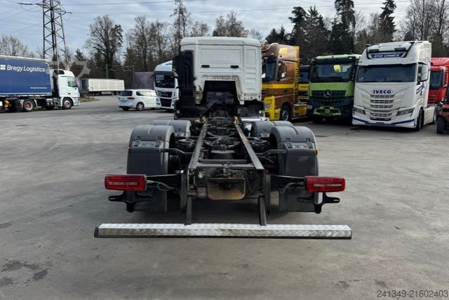 LKW-Fahrgestell MAN TGS 26.500 6x2