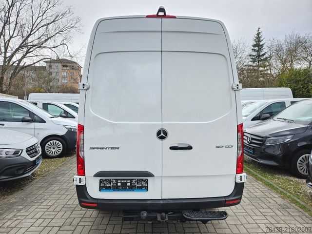 Kastenwagen MERCEDES-BENZ Sprinter 317 CDI 2,8tAHK|AC|STDHZ|TÜV+ÖL+BREMneu