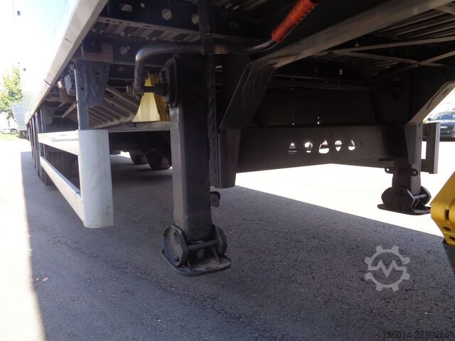 Walking floor semitrailer REISCH RSBS-3-13 92 cbm Liftachse 10 mm SAF