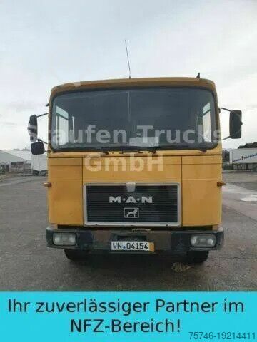 Asphaltiermaschine MAN 19 280 F FEDERAL BREINING*Asphaltspritzmaus Emulsi