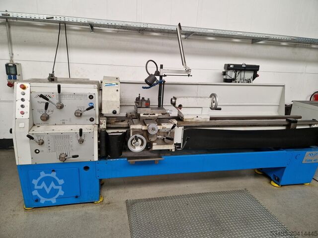 Konventionelle Drehmaschine AVIA TURN 40