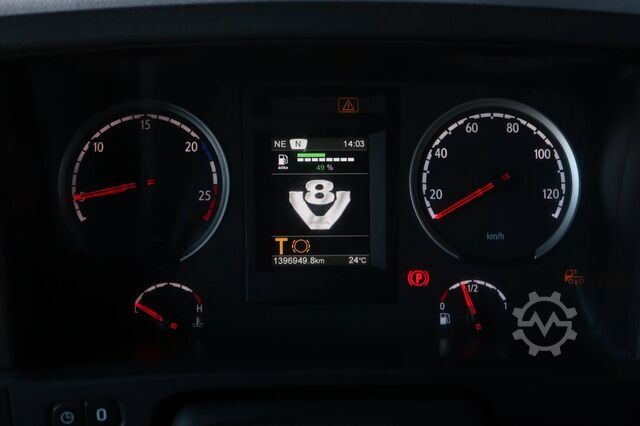 Standard-SZM Scania R520 V8 4X2/ RETARDER/ FULL AIR/ HYDRAULICS/ AL...
