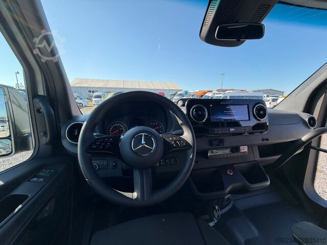 Bus MERCEDES-BENZ Sprinter 519