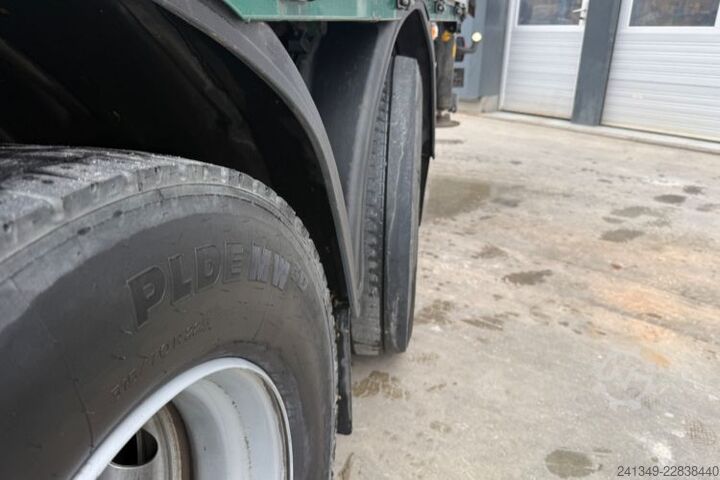 Truck mounted crane SCANIA G490 6x2 PK18002-4