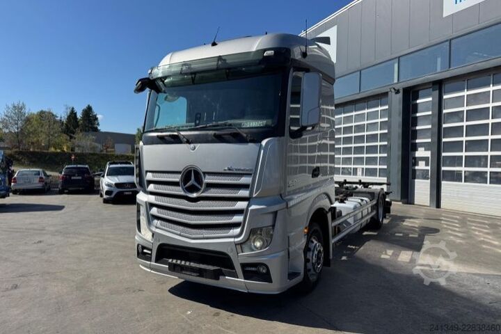 Swap body truck MERCEDES-BENZ Actros 1840 4x2 BDF