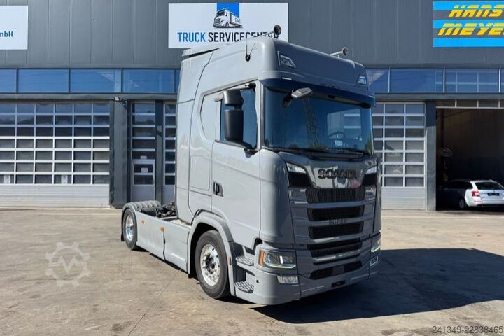 Standard tractor unit SCANIA S580 V8 4x2