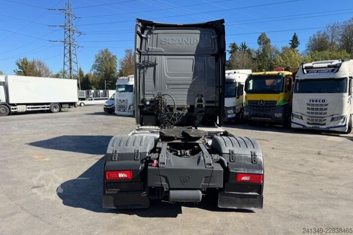 Standard tractor unit SCANIA S580 V8 4x2