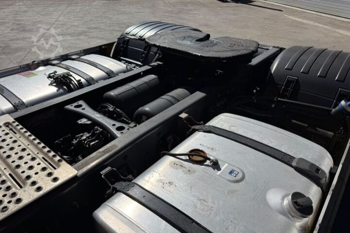 Standard SZM SCANIA S580 V8 4x2
