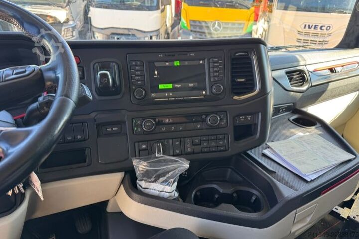 Standard SZM SCANIA S580 V8 4x2