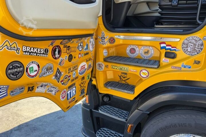 Standard SZM SCANIA S580 V8 4x2