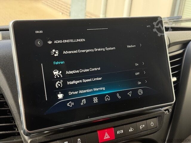 Panel van Iveco Daily Kasten 35S18 L4H2 16m³ Aut.+AHK+ACC+NAVI+KAMERA