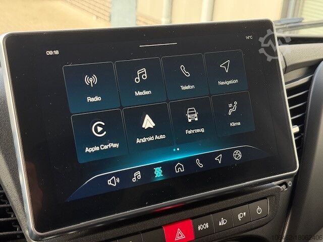 Panel van Iveco Daily Kasten 35S18 L4H2 16m³ Aut.+AHK+ACC+NAVI+KAMERA