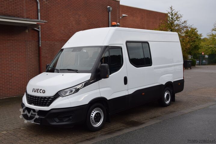 Kastenwagen hoch Iveco Daily  35 S18 L2H2 Doka Kasten Automatik ACC LED