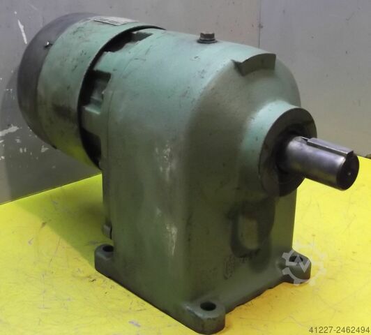 Gear motor 0.8 kW 56 rpm VEM ZDA324