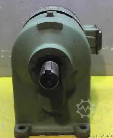 Gear motor 0.8 kW 56 rpm VEM ZDA324