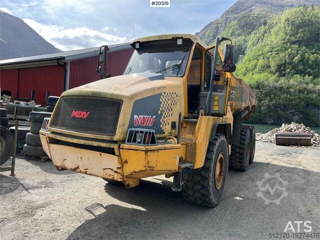 Muldenfahrzeug Moxy MT26 w/ white plates. WATCH VIDEO