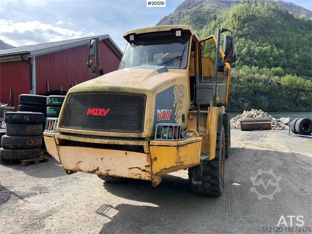 Muldenfahrzeug Moxy MT26 w/ white plates. WATCH VIDEO