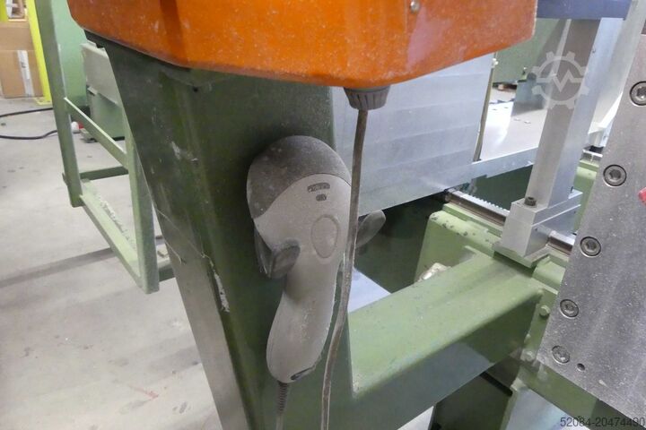 Profil-Ablängmaschine oder Trennsäge Profil-Ablängmaschine