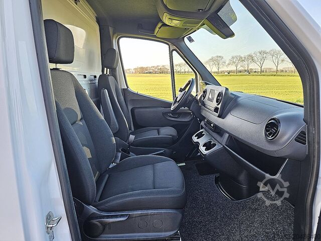 Koffer MERCEDES-BENZ SPRINTER 314 ac automaat EURO6