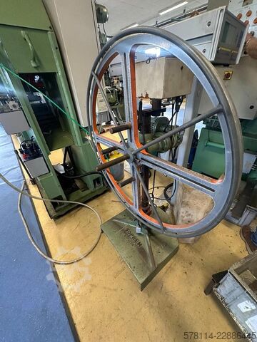 Eccentric press Presse Ross 40V-4