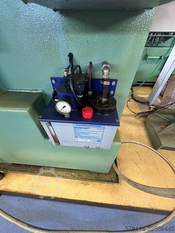 Eccentric press Presse Ross 40V-4