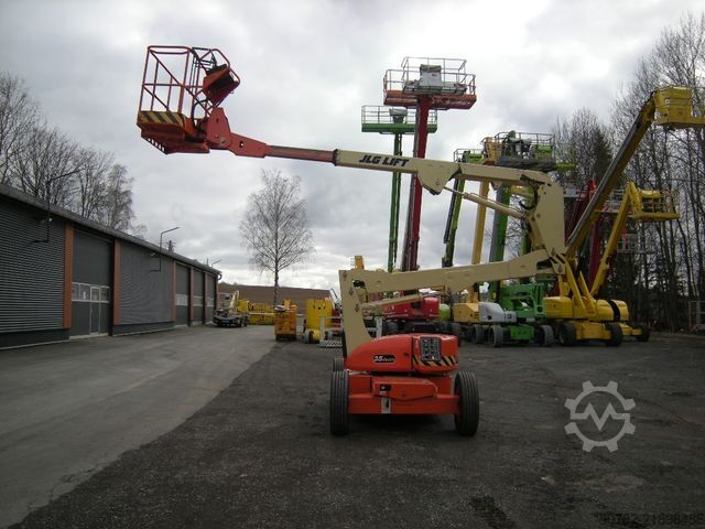 Arbeitsbühne JLG JLG 35 E  Gelenkteleskoparbeitsbühne 12,7 m