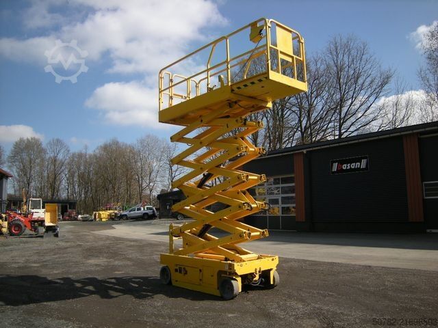 Arbeitsbühne GENIE GS 4047 Scherenarbeitsbühne Genie 14 m