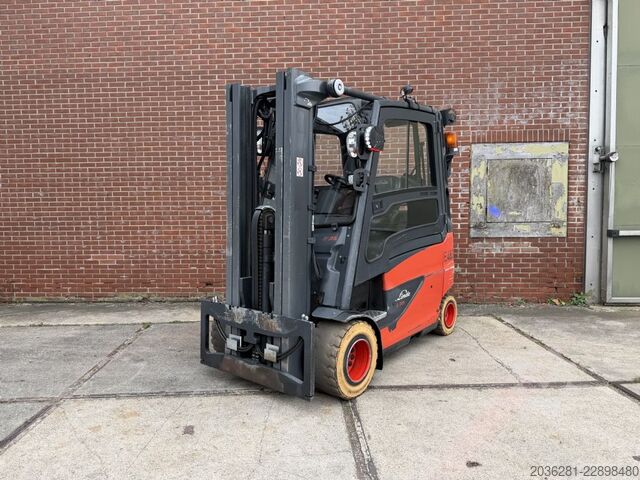 Elektro 4 Rad-Stapler Linde E35HL-01