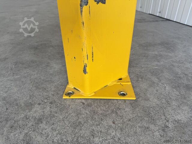 Hochregallager Anfahrschutz Anfahrschutzleitplanke lichte Weite: 1.550 mm
