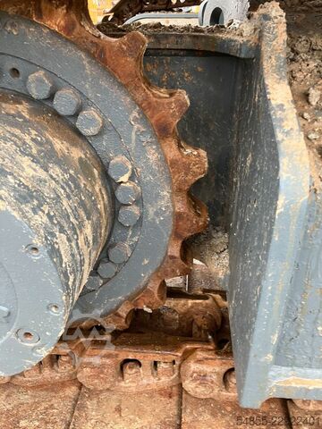 Chain excavator LIEBHERR R924 G8.0-D