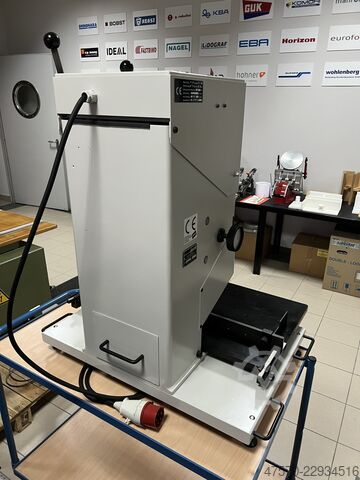 Papierbohrmaschine Constantin Hang 117-01