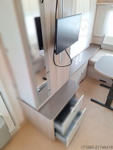 Wohnwagen BÜRSTNER Premio Plus 410 TS SAT/ TV / Markise