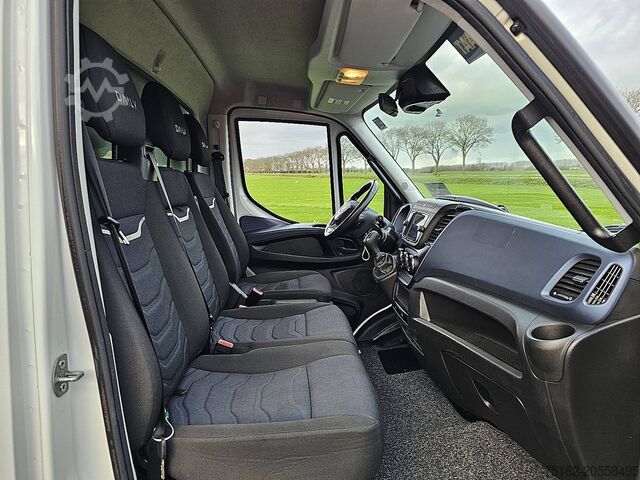 Koffer IVECO DAILY 35 S ac automaat EURO6