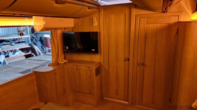 Bus NEOPLAN 5217 Starliner, Wohnmobil  Konferenzbus Bürobus